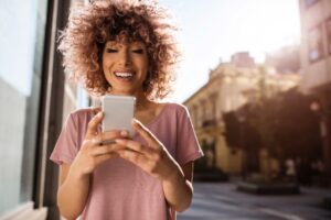 how to make money taking pictures